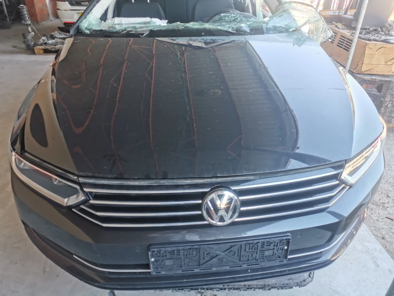 VW Passat 2.0TDI, снимка 2 - Автомобили и джипове - 48405395