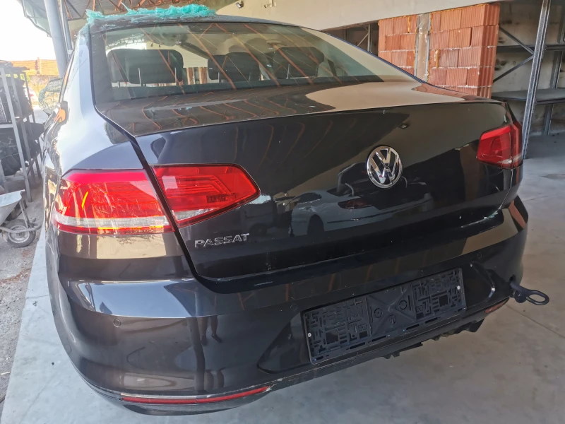 VW Passat 2.0TDI, снимка 6 - Автомобили и джипове - 48405395