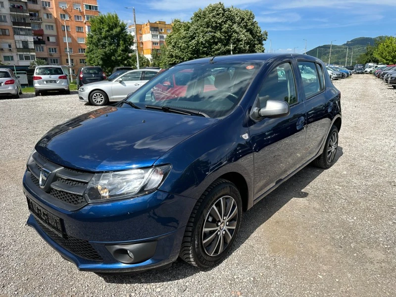 Dacia Sandero 0.900 -90kc, снимка 1 - Автомобили и джипове - 45917594