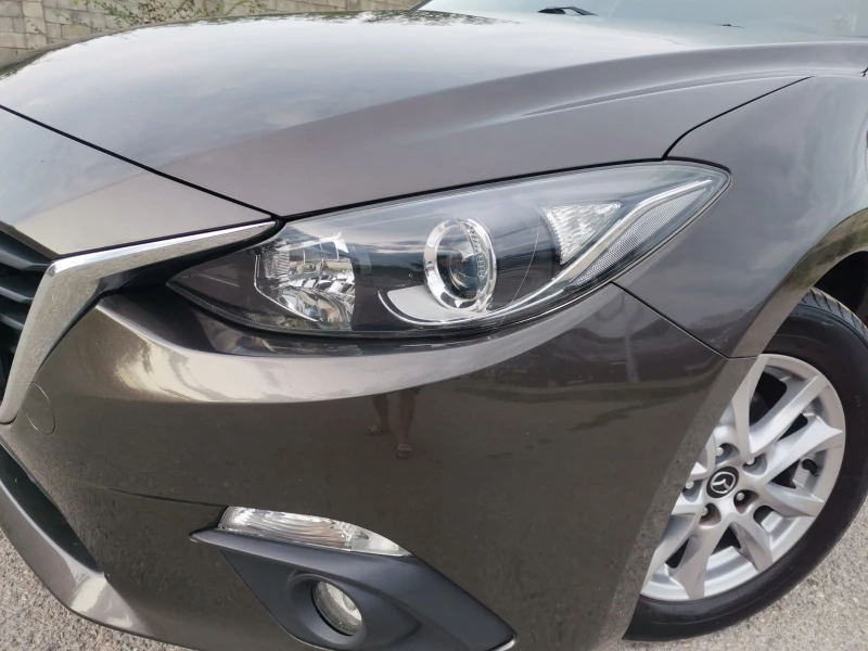 Mazda 3 КАТО НОВА* NAVI* 120к.с., снимка 2 - Автомобили и джипове - 47493062