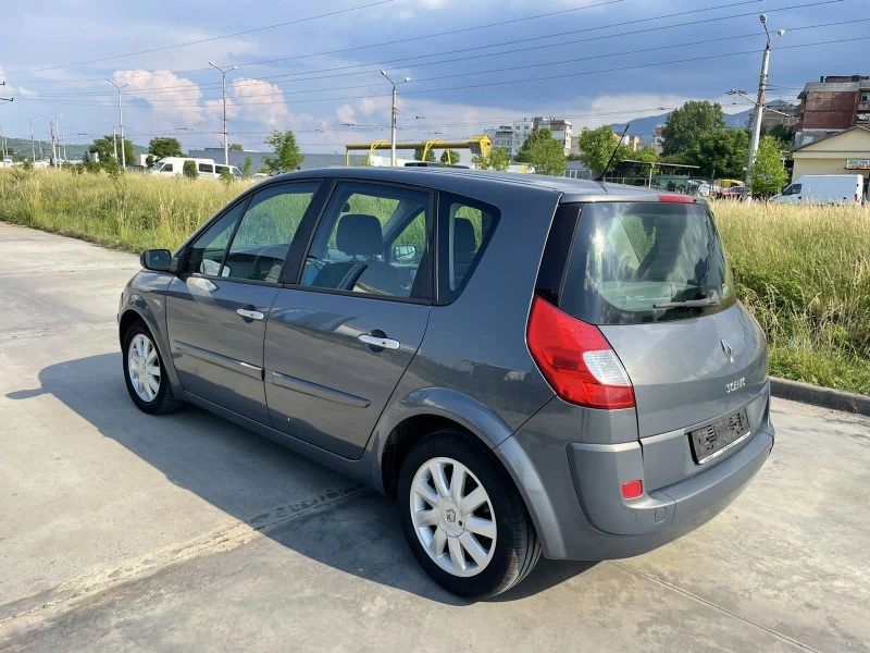 Renault Scenic, снимка 2 - Автомобили и джипове - 47710164