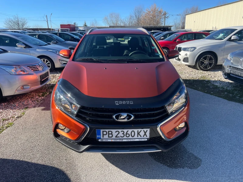 Lada Vesta Cross 1.6i, снимка 2 - Автомобили и джипове - 48382446