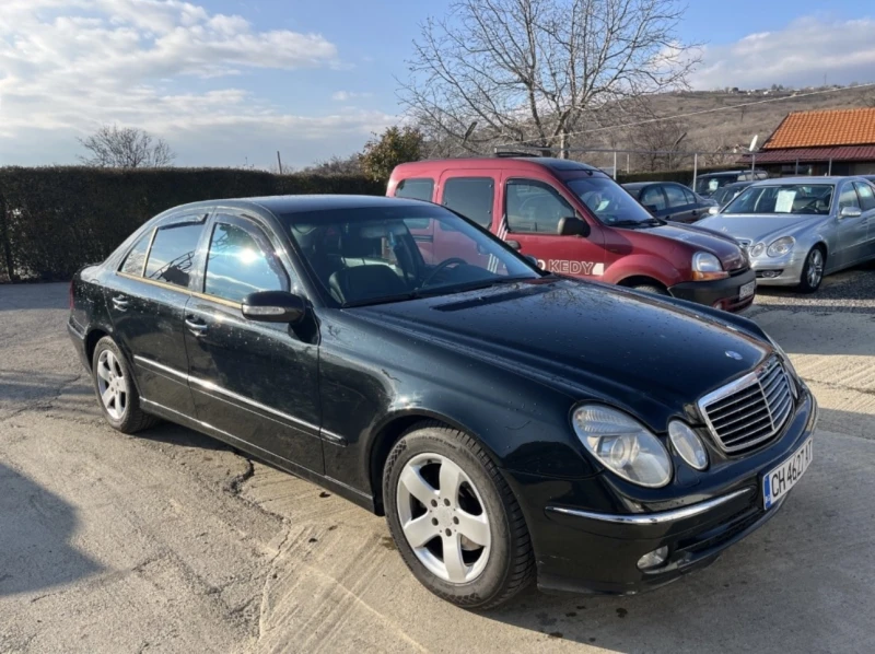 Mercedes-Benz E 270, снимка 1 - Автомобили и джипове - 49590945