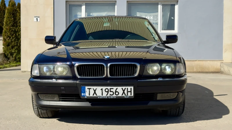 BMW 735, снимка 2 - Автомобили и джипове - 49412043