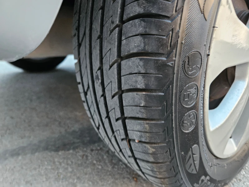 Opel Agila 1.2, 86к.с., 4 цилиндъра, Италия!, снимка 16 - Автомобили и джипове - 51173352