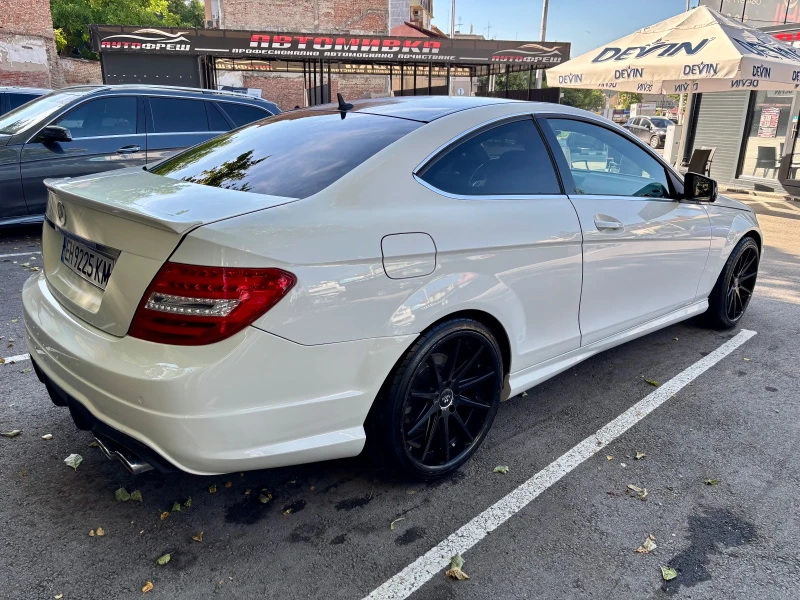 Mercedes-Benz C 250 AMG, снимка 4 - Автомобили и джипове - 51638633