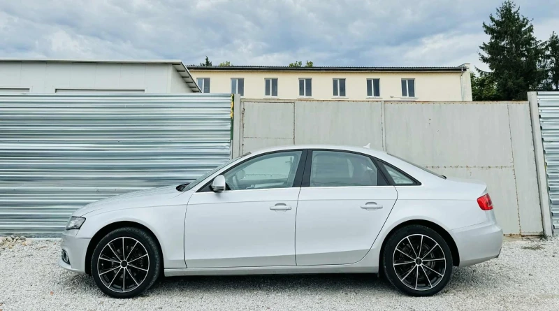 Audi A4 ЛЕД* НАВИГАЦИЯ , снимка 5 - Автомобили и джипове - 51750681