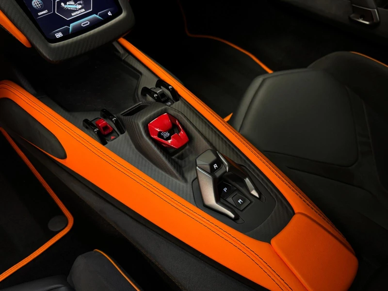 Lamborghini Revuelto Arancio Apodis, снимка 12 - Автомобили и джипове - 52243100