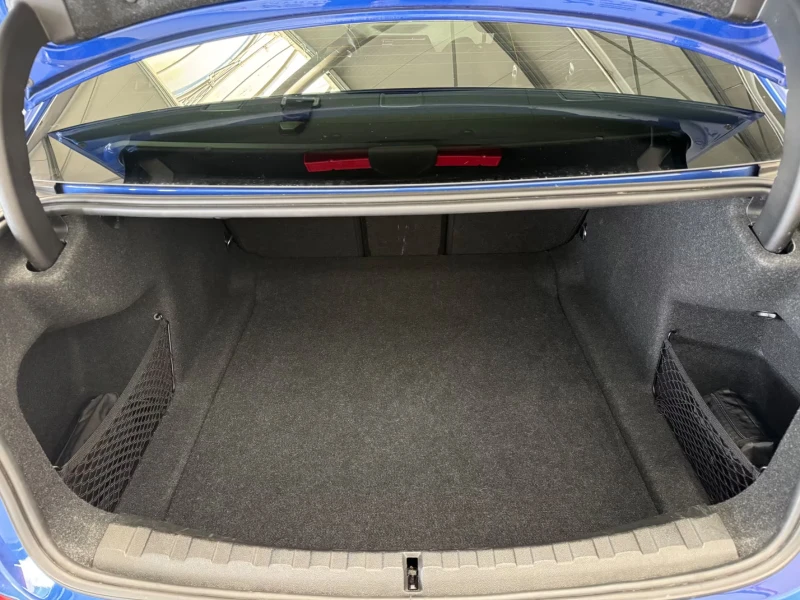 BMW 320 d/190HP/M-SPORT/LASER/HUD/MEMO/DIGI/KLESS/570g, снимка 9 - Автомобили и джипове - 52367337