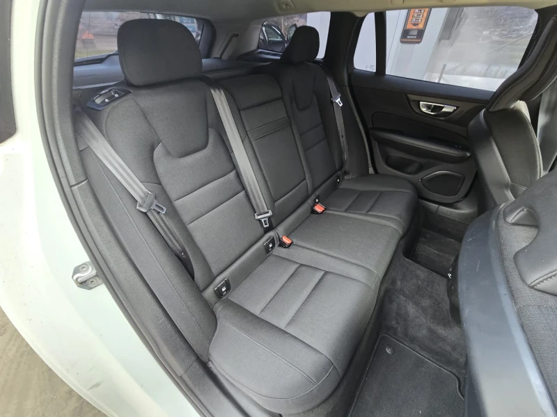 Volvo V60 2.0d - 150к.с. - Digital, снимка 15 - Автомобили и джипове - 52709227