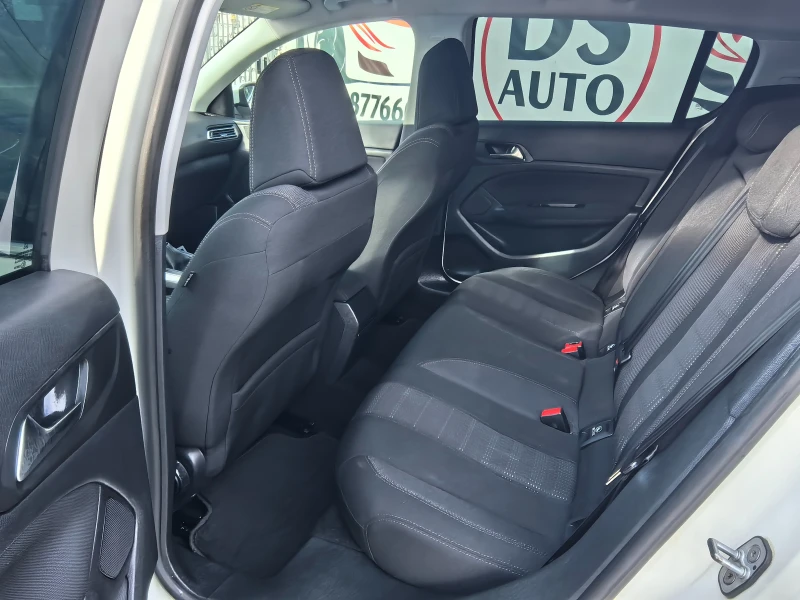 Peugeot 308 1.6HDI Allure, снимка 10 - Автомобили и джипове - 52965424