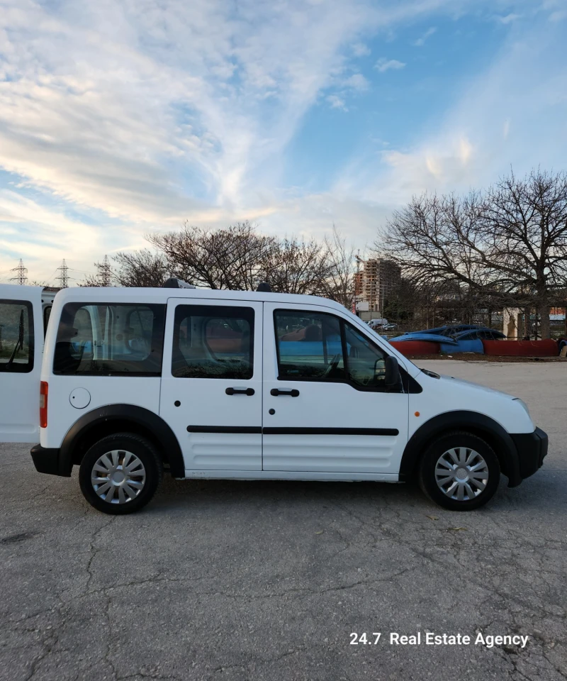 Ford Tourneo Connect, снимка 3 - Автомобили и джипове - 53100210