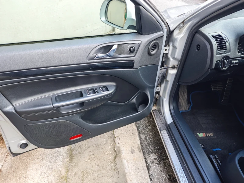 Skoda Octavia, снимка 9 - Автомобили и джипове - 53402099