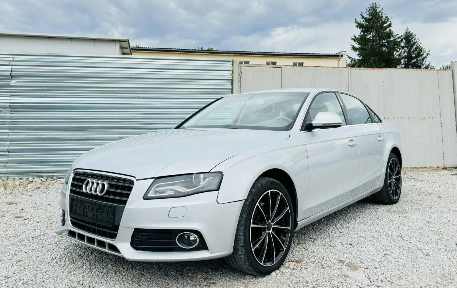 Audi A4 ЛЕД* НАВИГАЦИЯ , снимка 1