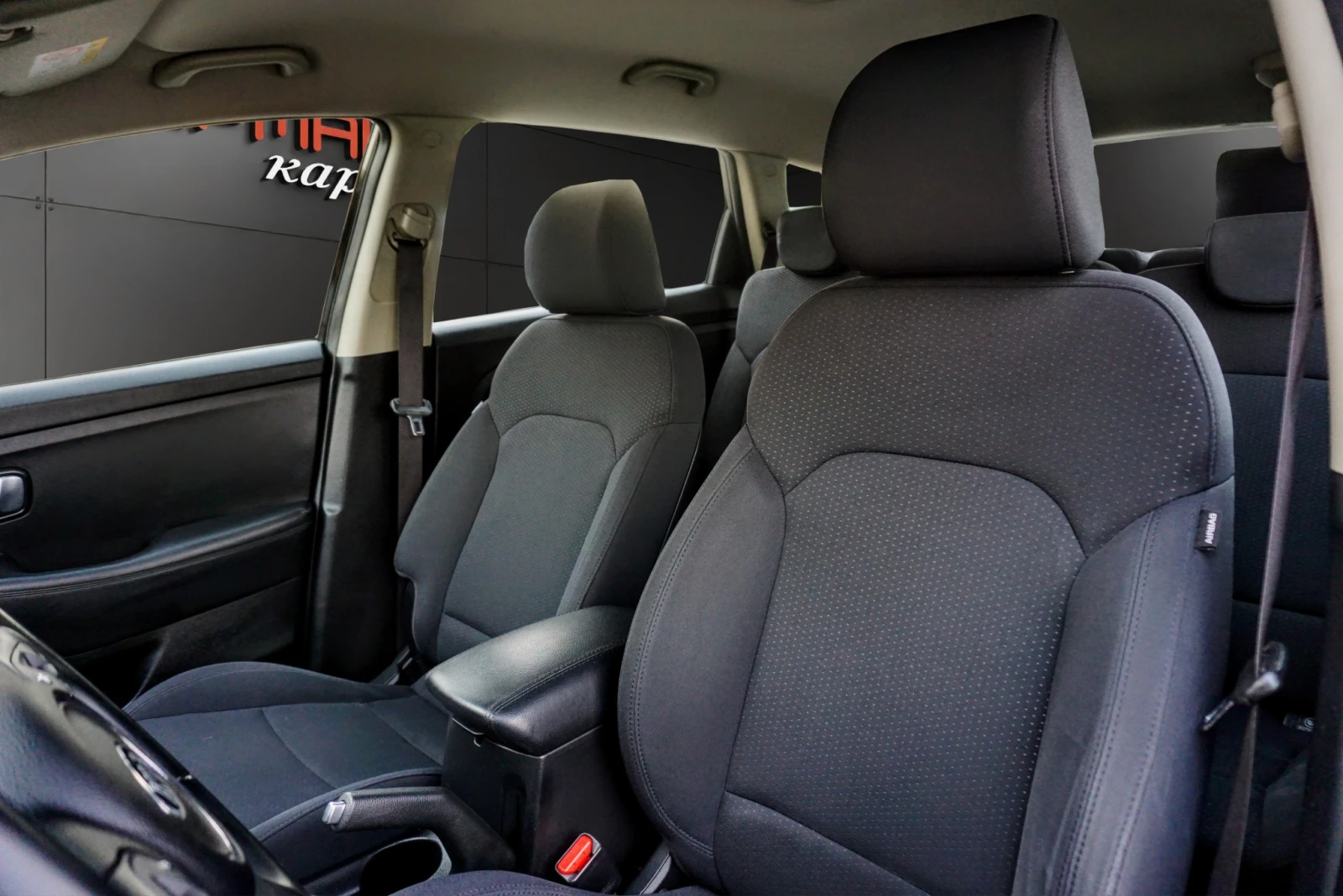 Kia Carens 1.7 CRDI COOL, снимка 6 - Автомобили и джипове - 34702160