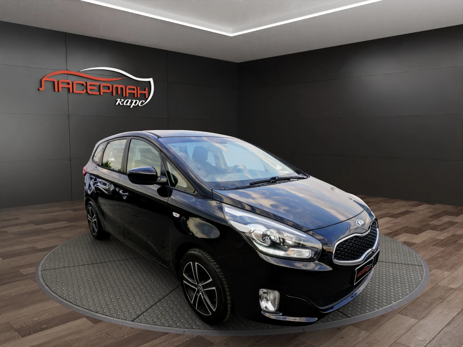 Kia Carens 1.7 CRDI COOL, снимка 2 - Автомобили и джипове - 34702160