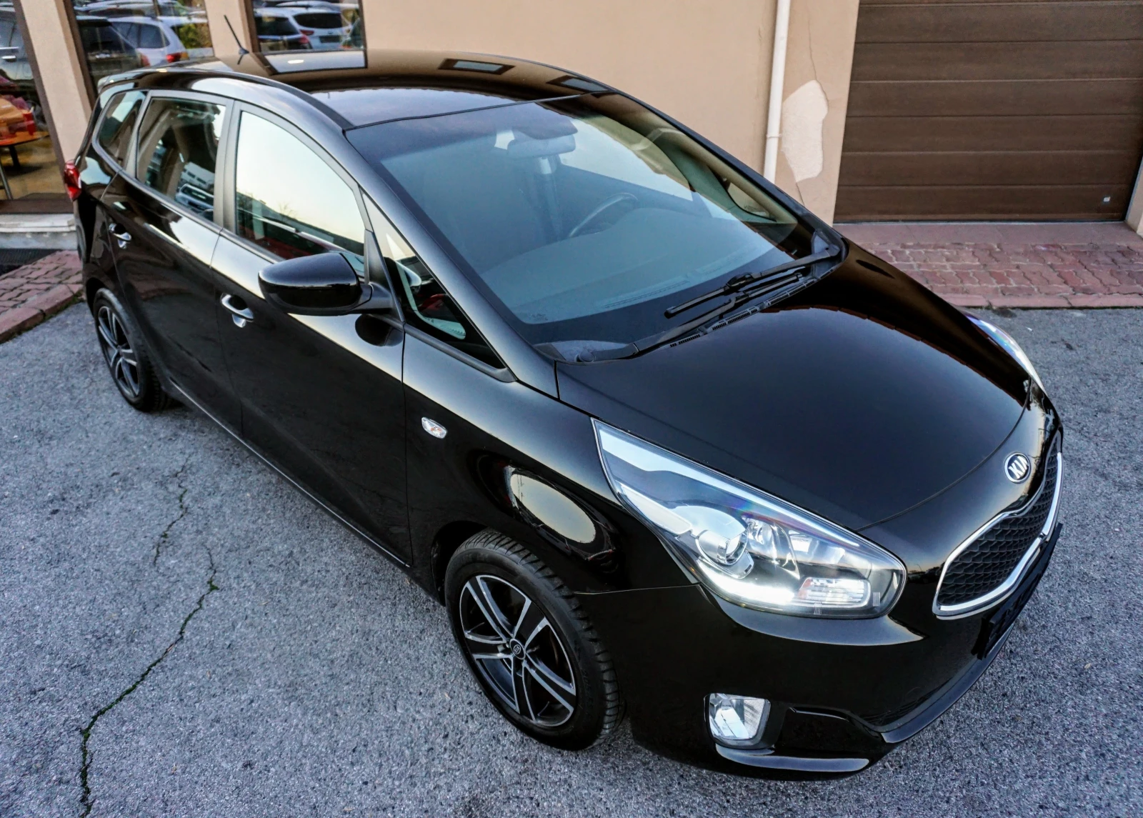 Kia Carens 1.7 CRDI COOL - изображение 2