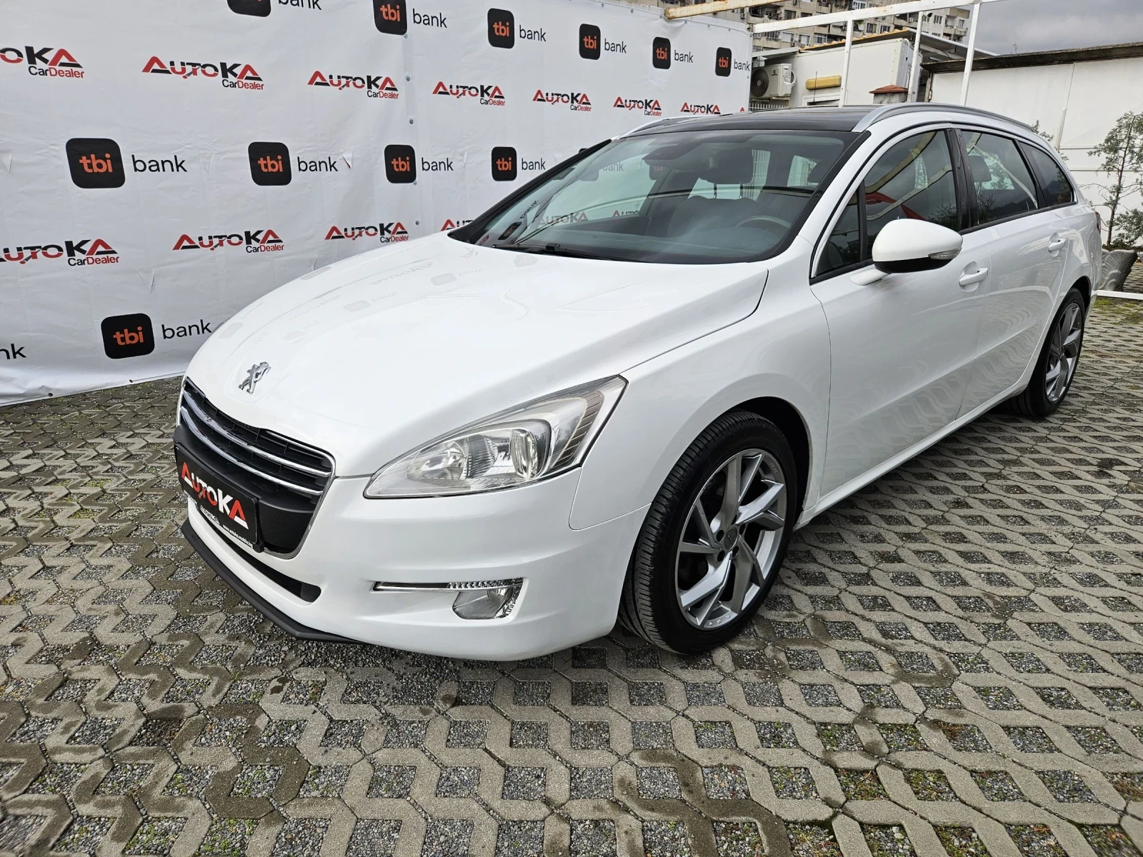 Peugeot 508 2.0HDI-163кс= ПЪЛЕН АВТОМАТ= ПАНОРАМА= НАВИ - изображение 6