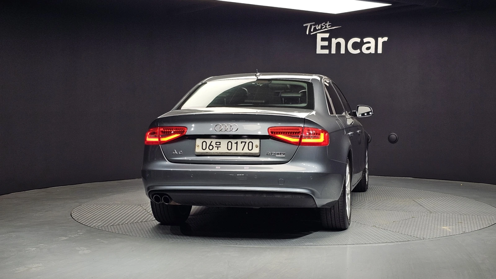 Audi A4 New A4 2.0 TDI Dynamic B8 - изображение 4