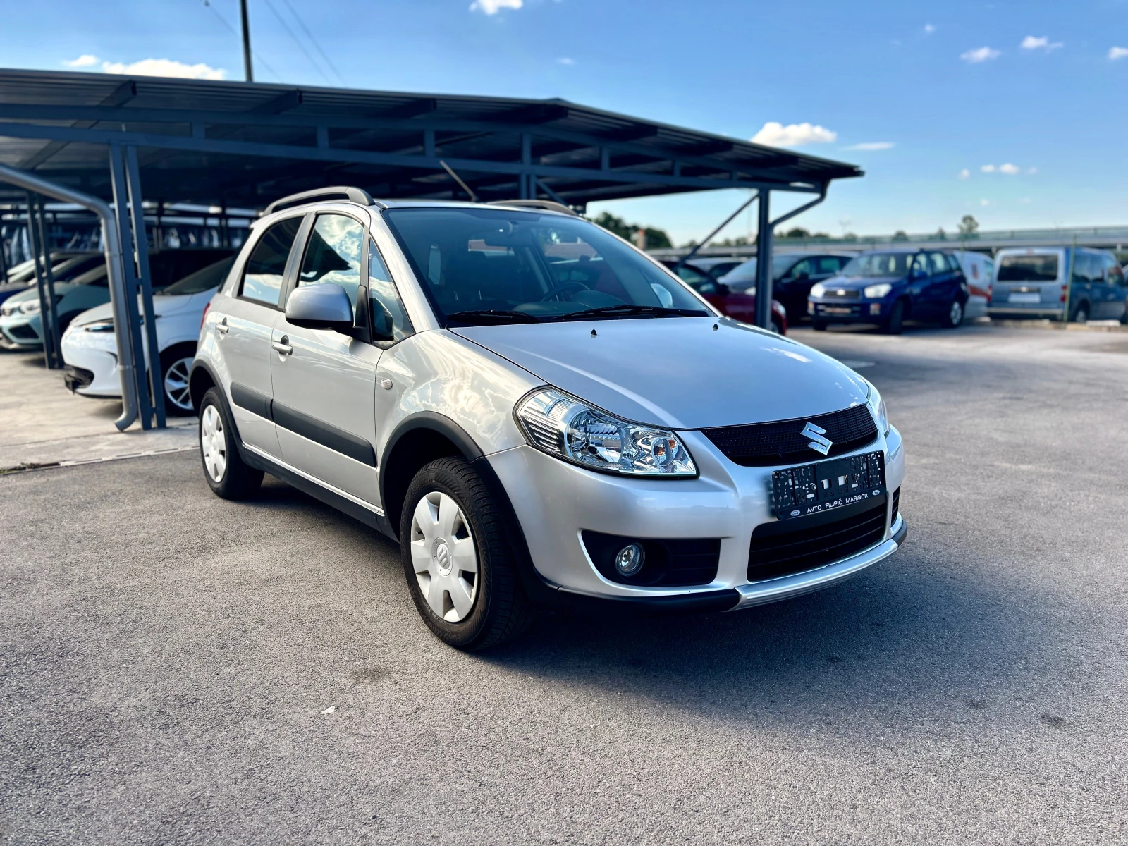 Suzuki SX4  - изображение 2