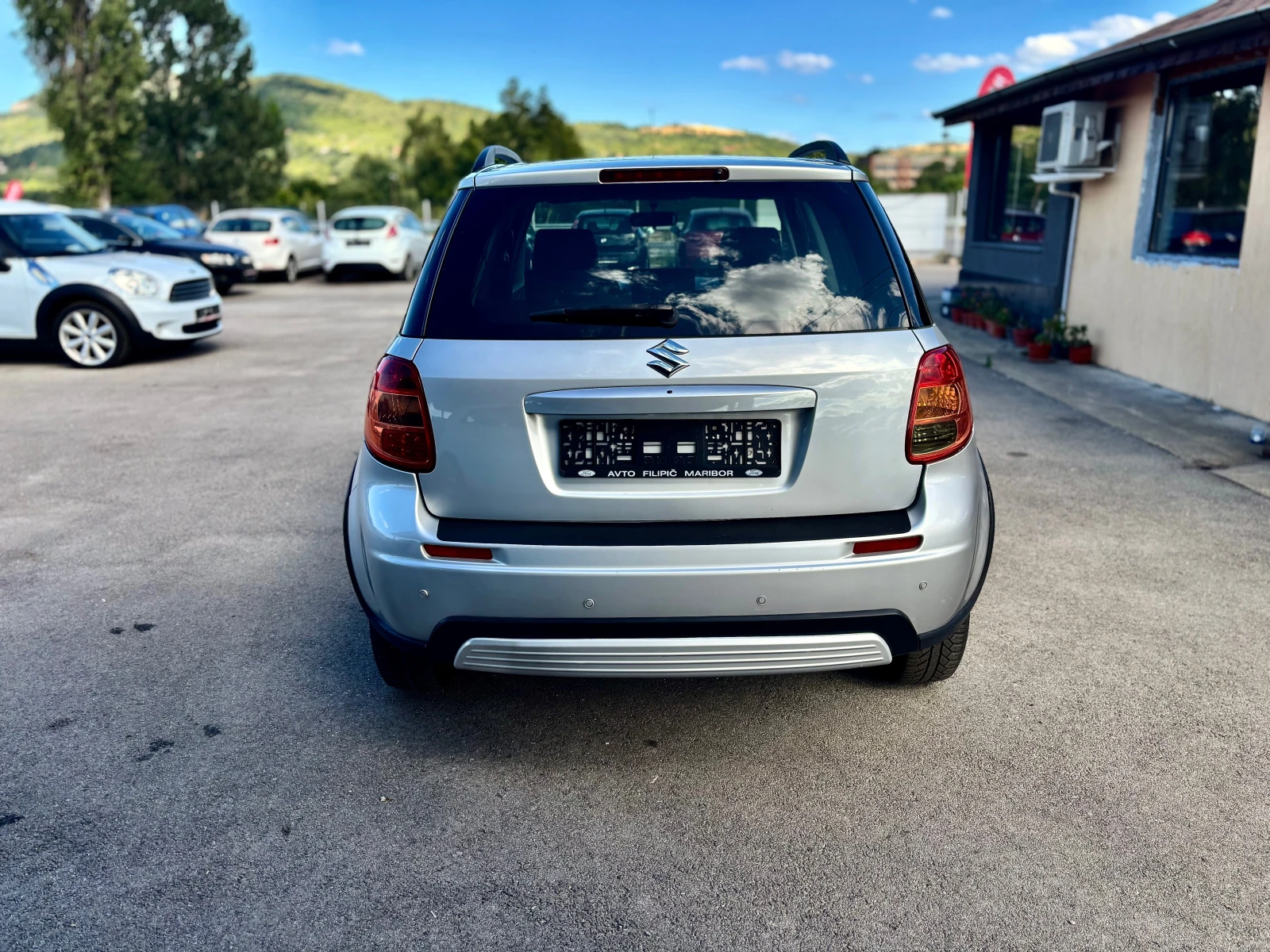 Suzuki SX4  - изображение 6