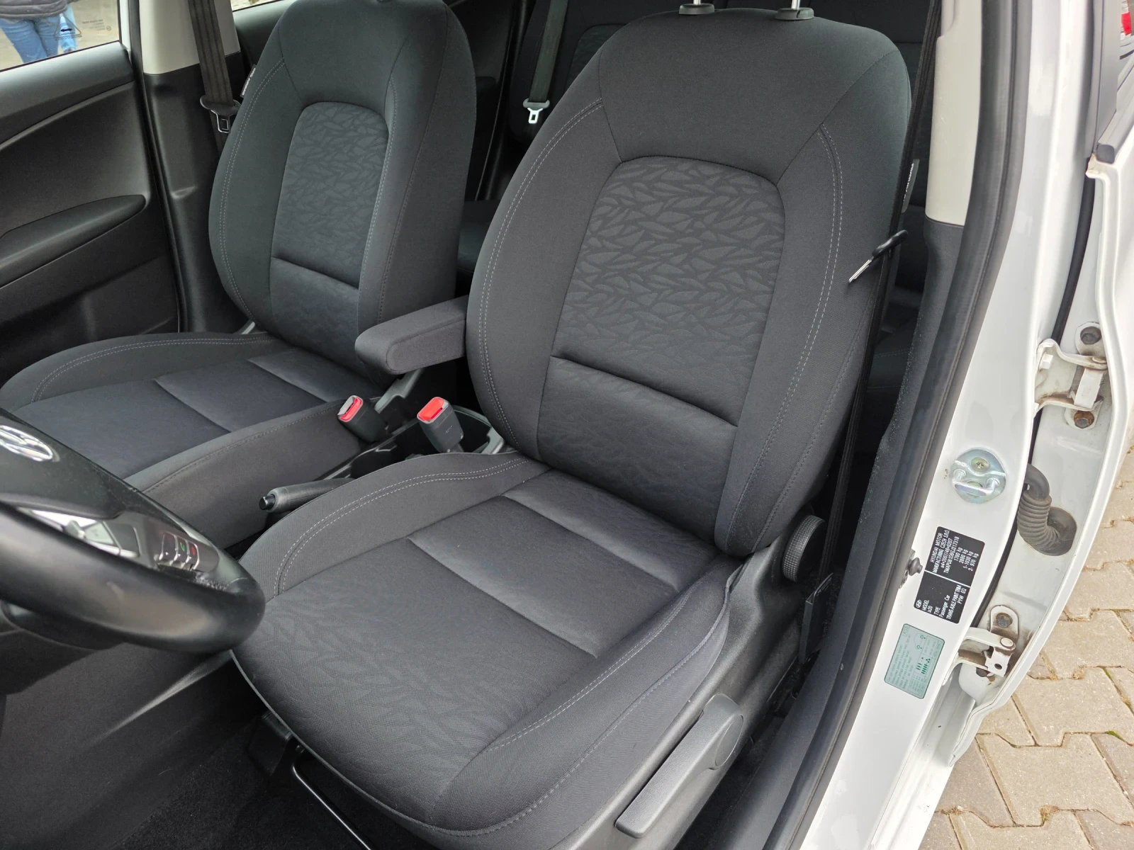 Hyundai Ix20 1.6 Automatik | Mobile.bg   14