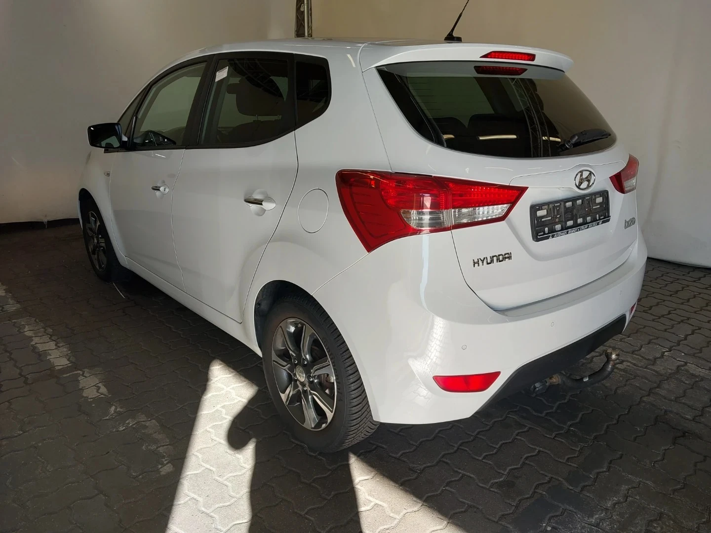 Hyundai Ix20 1.6 Automatik - изображение 6
