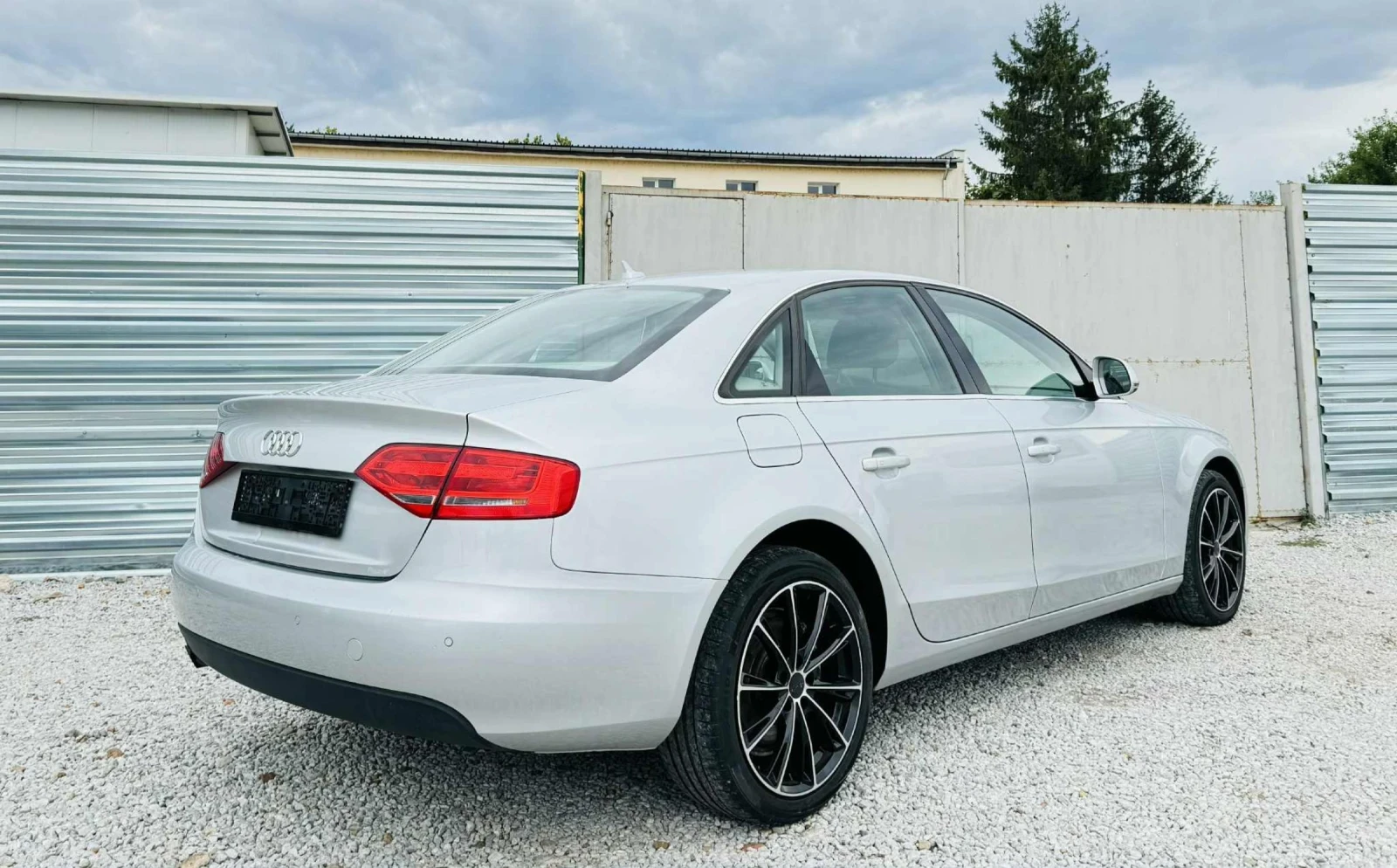 Audi A4 ЛЕД* НАВИГАЦИЯ  - изображение 6
