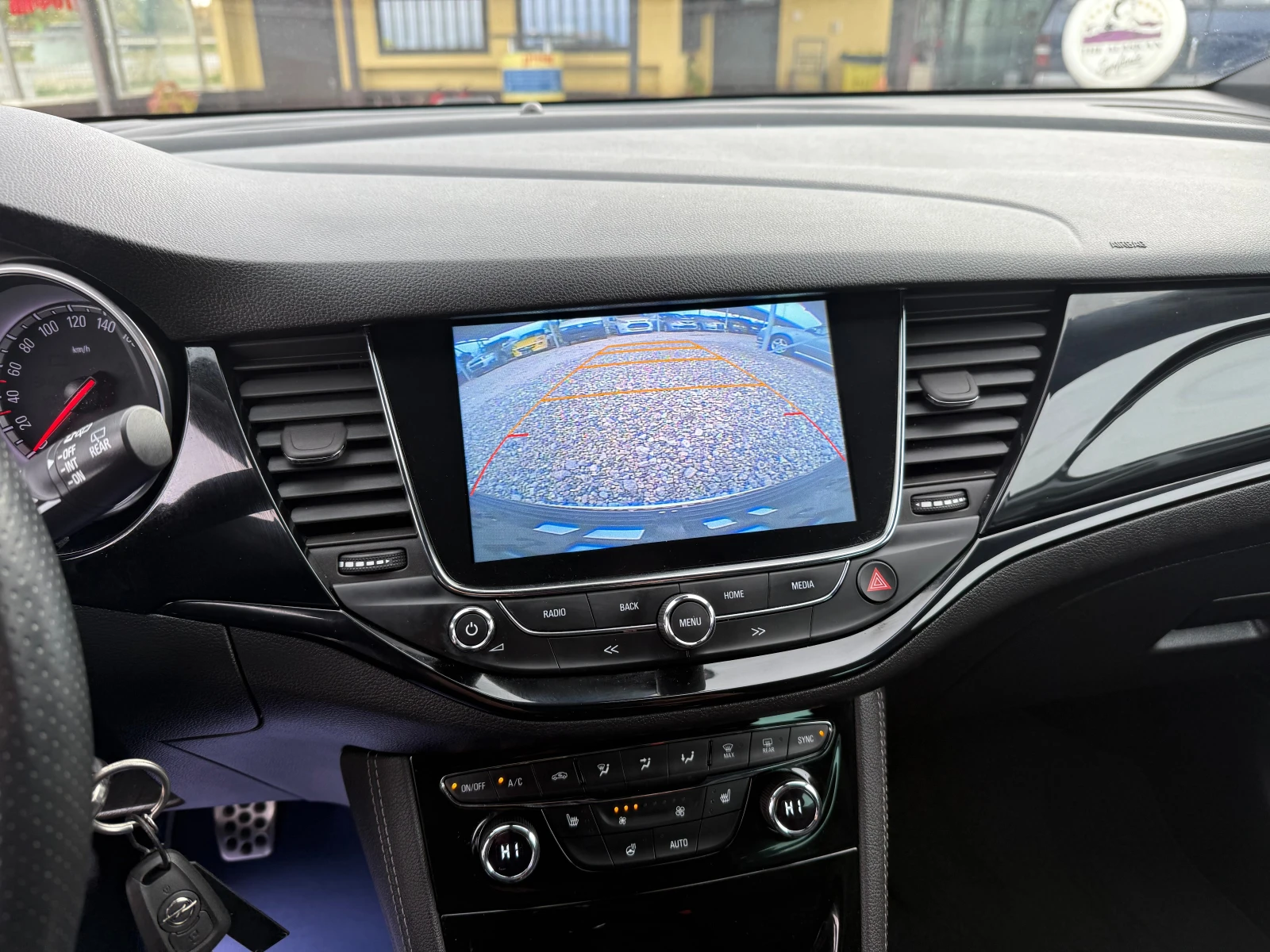 Opel Astra 1, 4  !!  !!  !! LED !!  6  !! | Mobile.bg   13