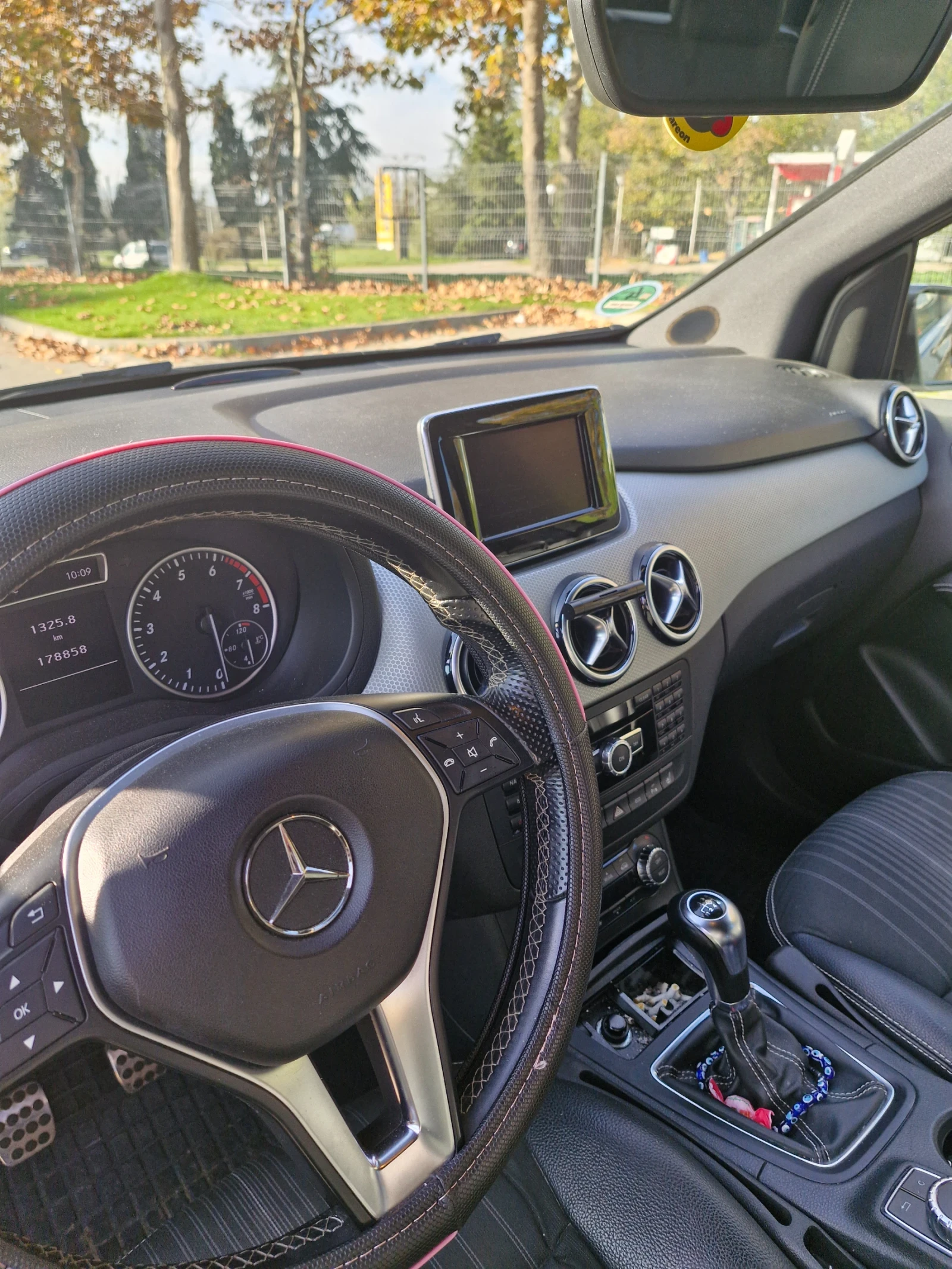 Mercedes-Benz B 200  - изображение 5