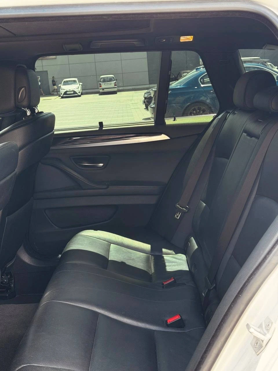 BMW 520 СМЕНЕНИ ВЕРИГИ, АВТОМАТИК, КОЖА, ПОДГР, БАРТЕР - изображение 7