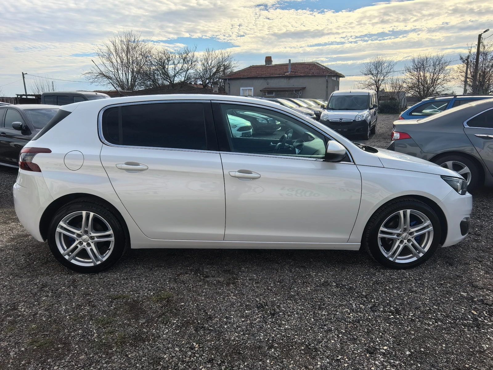 Peugeot 308 1.6HDI Allure | Mobile.bg � ����������� 6
