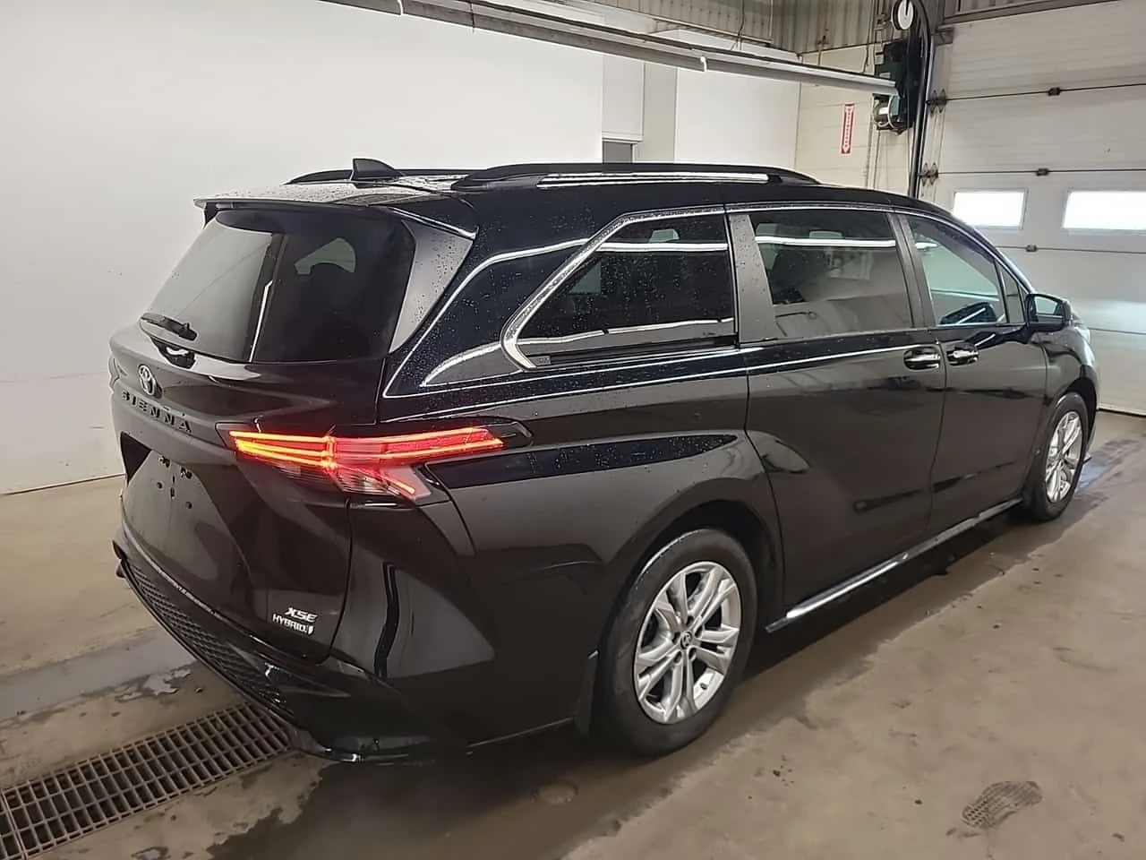 Toyota Sienna XSE/Кожа/Нави/Подгрев/Панорама/2 ключа - изображение 4