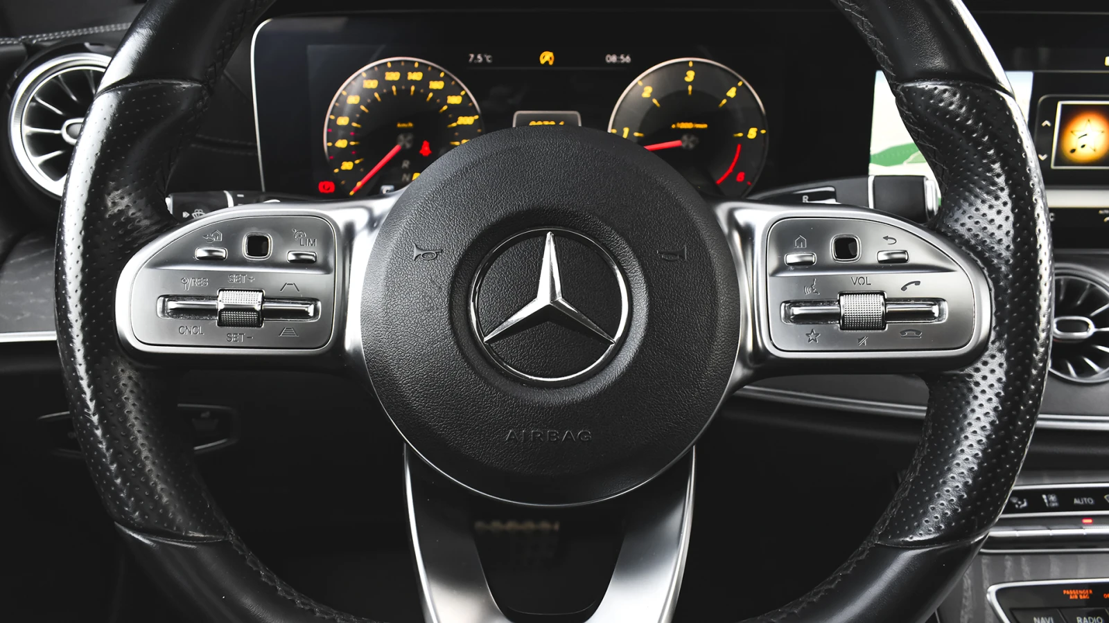 Mercedes-Benz CLS 350 350 d AMG Line Coupe 4MATIC, снимка 10 - Автомобили и джипове - 54062694