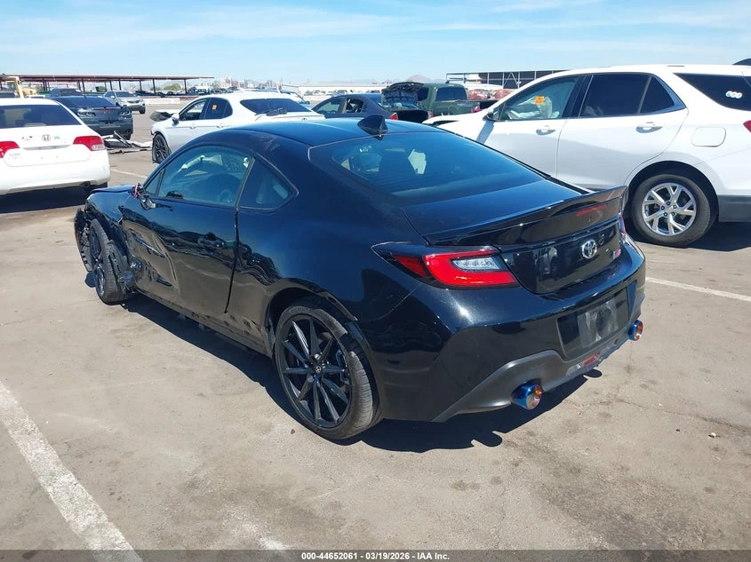 Toyota GR86 2.4l Premium, снимка 3 - Автомобили и джипове - 54076995