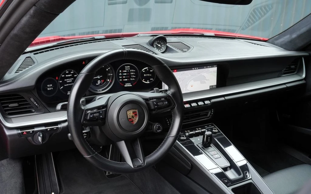 Porsche 911 Carrera S Coupe, снимка 4 - Автомобили и джипове - 54135000