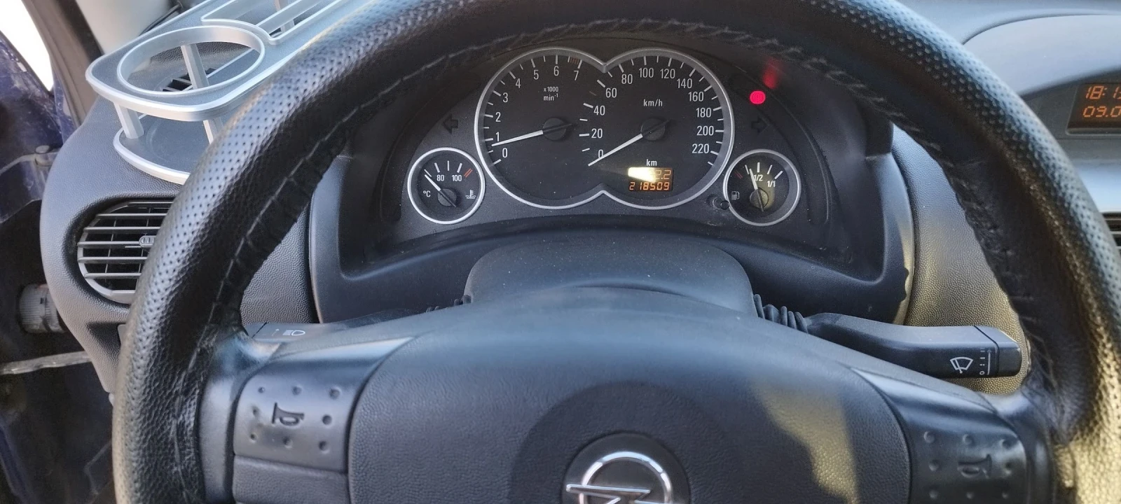 Opel Combo 1.4, снимка 3 - Автомобили и джипове - 54970990