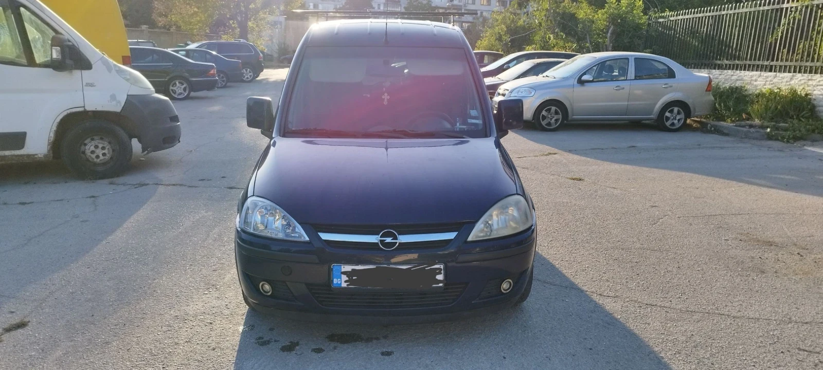 Opel Combo 1.4, снимка 11 - Автомобили и джипове - 54970990