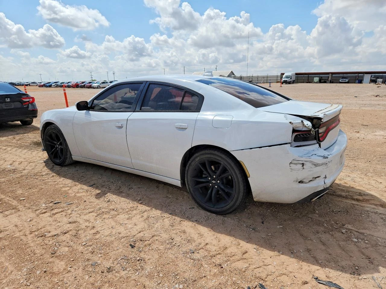 Dodge Charger 3.6l Sxt, снимка 2 - Автомобили и джипове - 55464574