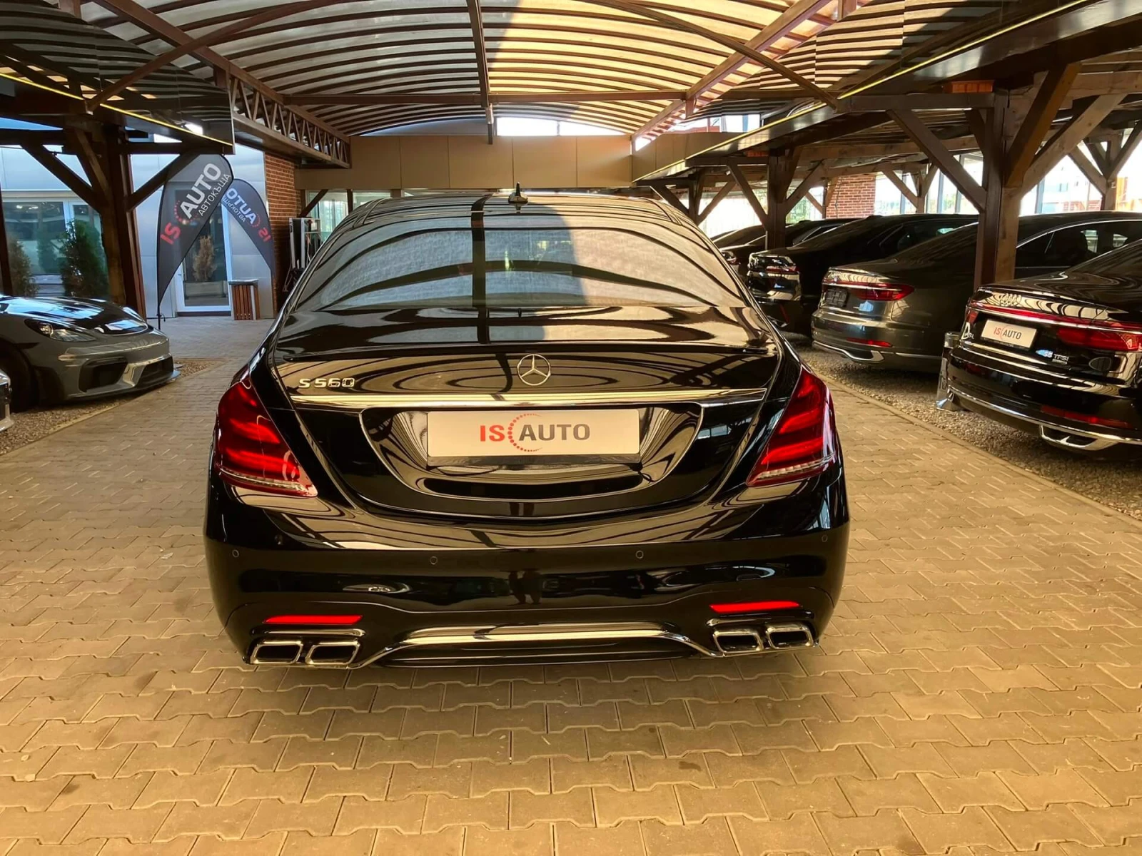 Mercedes-Benz S 560 AMG/Long/RSE/HuD/3D Burmester/Pano/Ambient/Обдухва, снимка 3 - Автомобили и джипове - 55472805