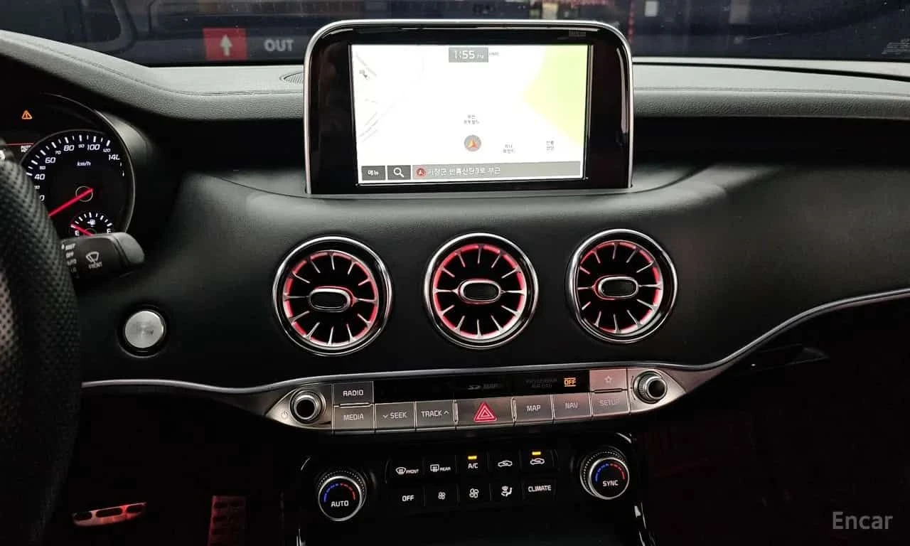 Kia Stinger GT 3.3 Turbo 2WD, снимка 16 - Автомобили и джипове - 55574315