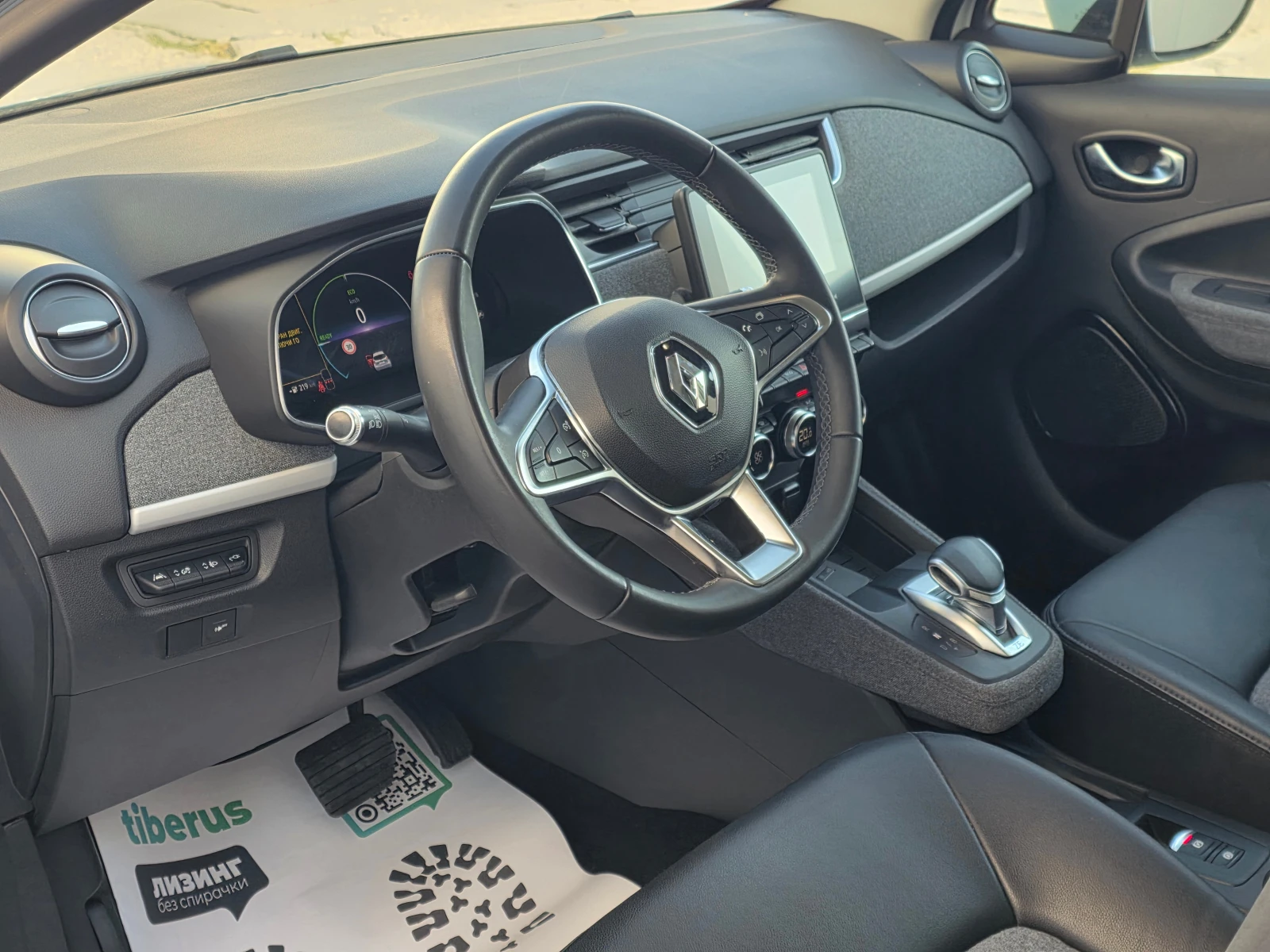 Renault Zoe R110 52 KwH Zen, снимка 8 - Автомобили и джипове - 55694627