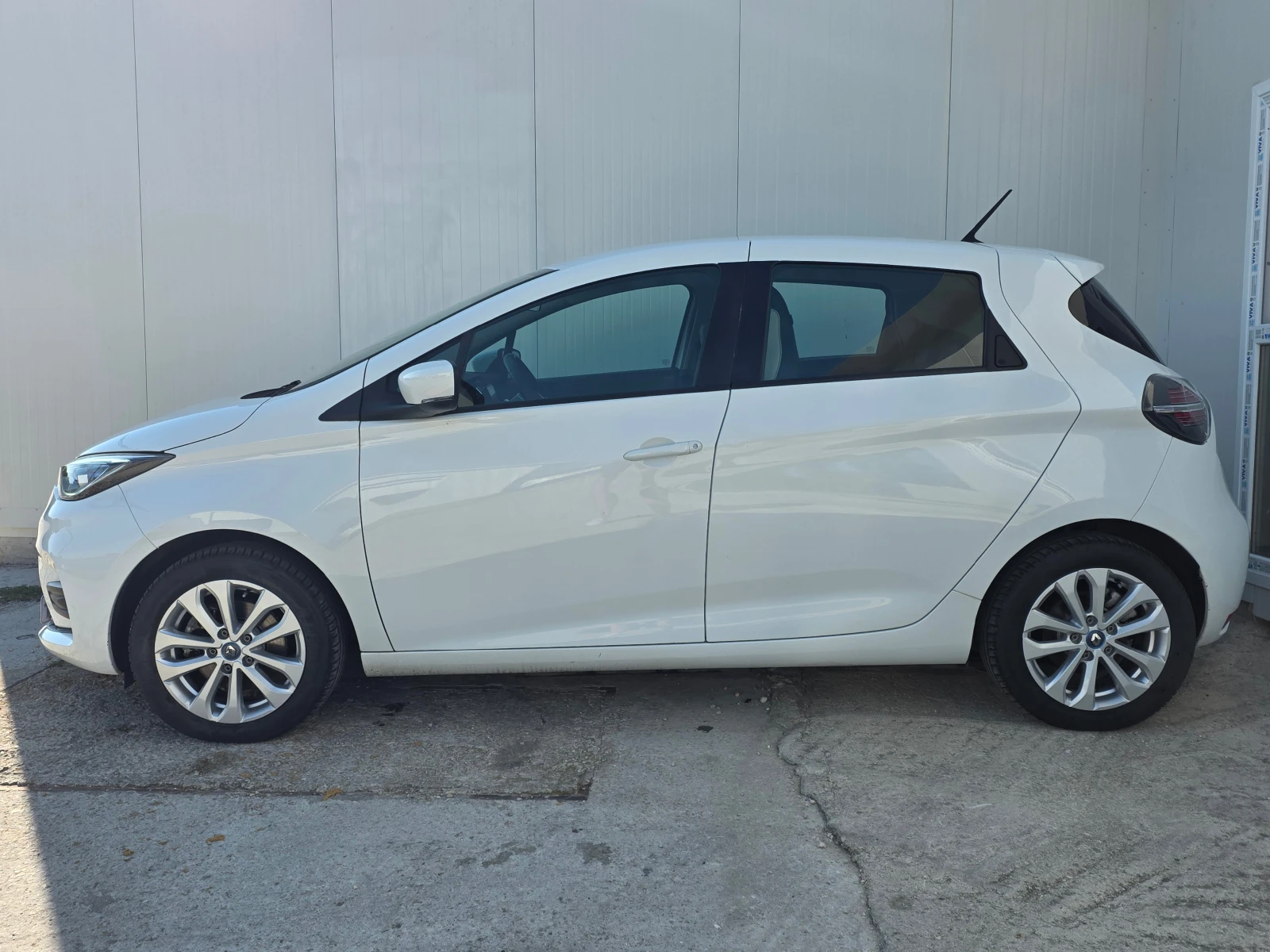 Renault Zoe R110 52 KwH Zen, снимка 4 - Автомобили и джипове - 55694627