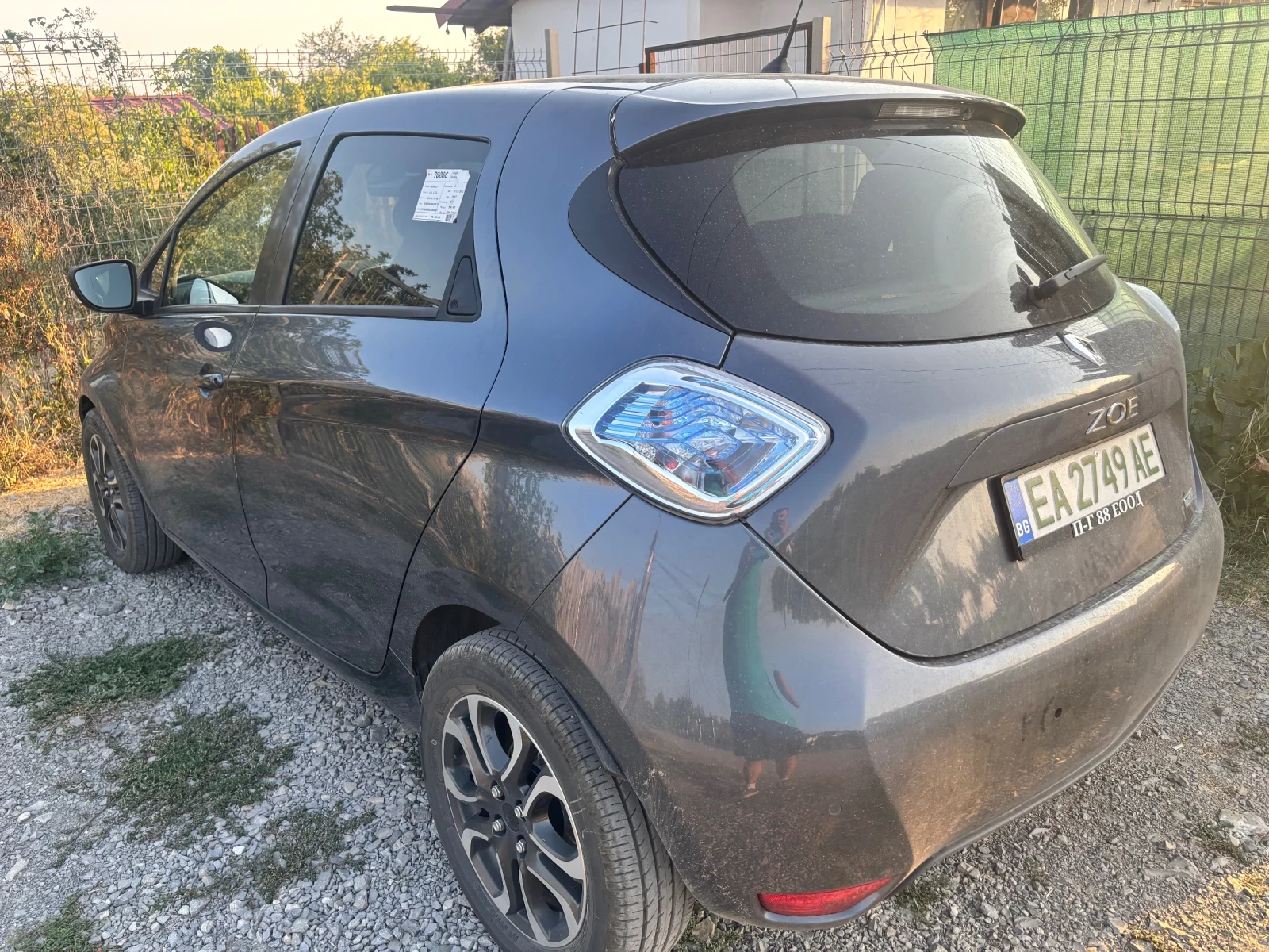 Renault Zoe, снимка 3 - Автомобили и джипове - 55995060