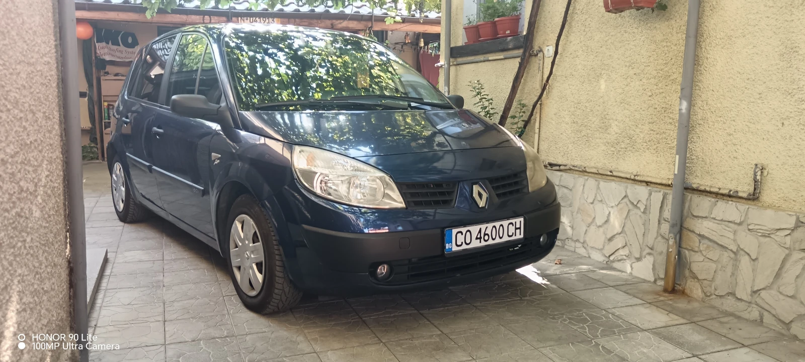 Renault Scenic, снимка 8 - Автомобили и джипове - 56113425
