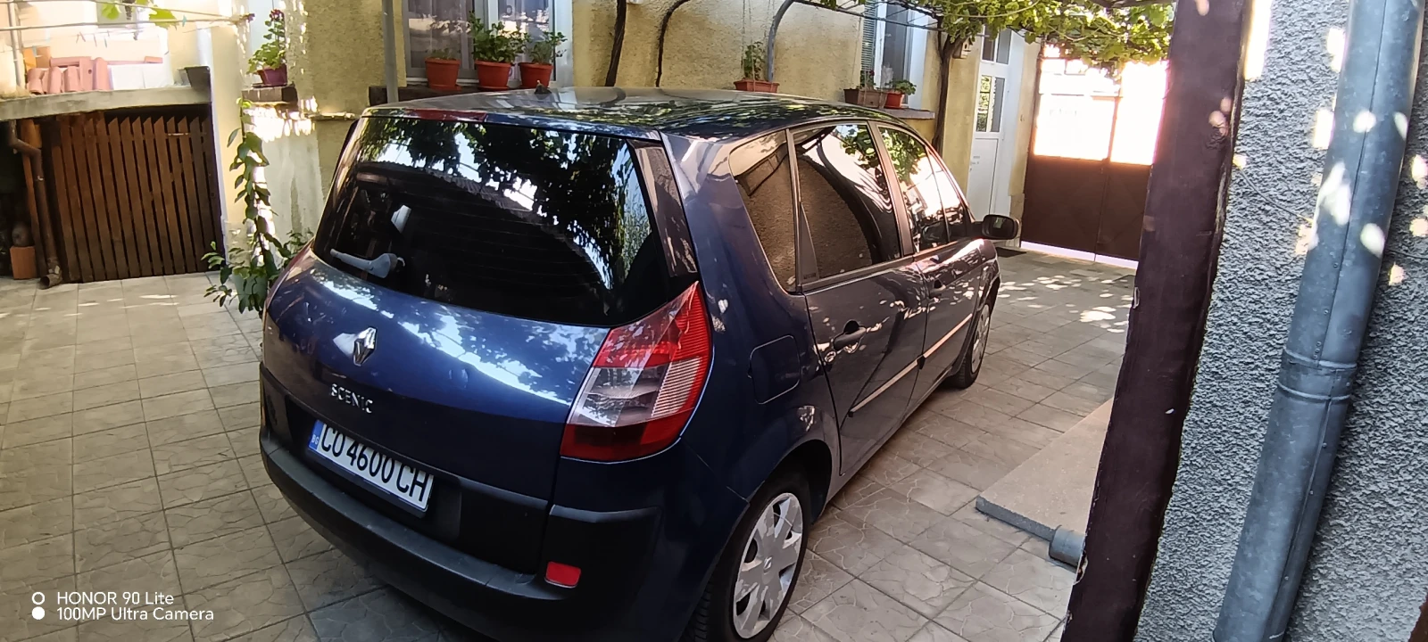 Renault Scenic, снимка 7 - Автомобили и джипове - 56113425