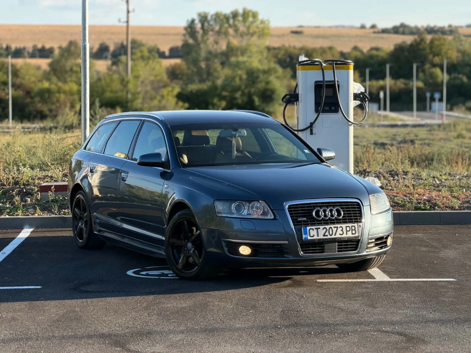 Audi A6, снимка 4 - Автомобили и джипове - 56313447