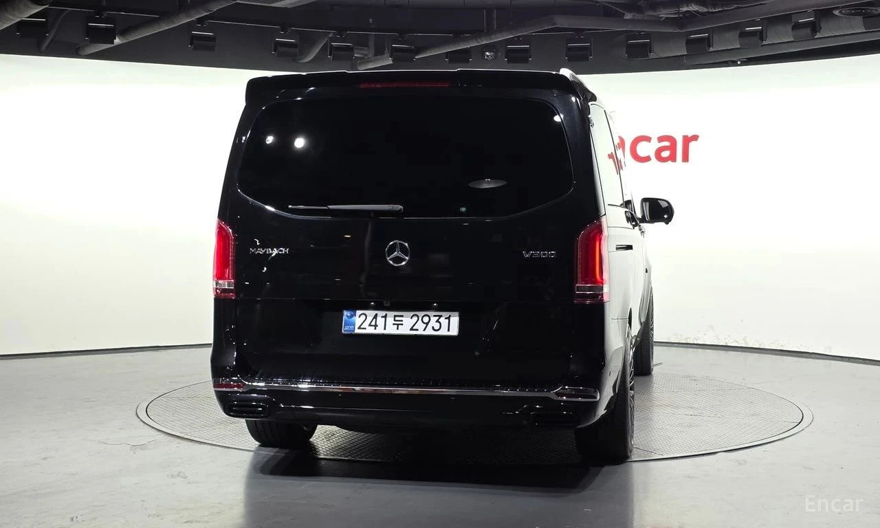 Mercedes-Benz V 300, снимка 4 - Автомобили и джипове - 56689704