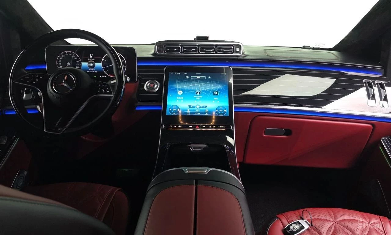 Mercedes-Benz V 300, снимка 7 - Автомобили и джипове - 56689704