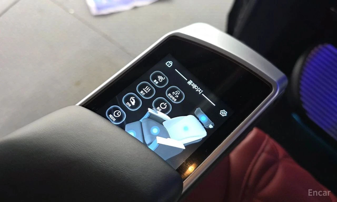 Mercedes-Benz V 300, снимка 16 - Автомобили и джипове - 56689704
